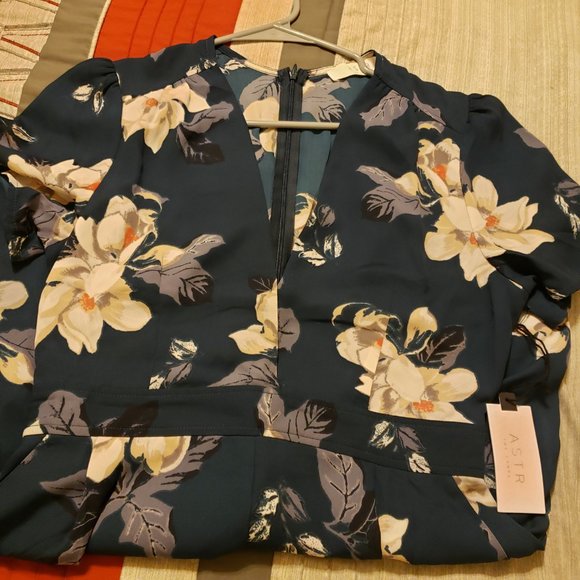 Women's ASTR Romper - Picture 6 of 6